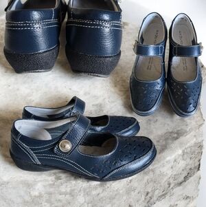 Esquada By MSI Ladies Flora Genuine Leather Navy Soft Touch Mary-Jane Shoes